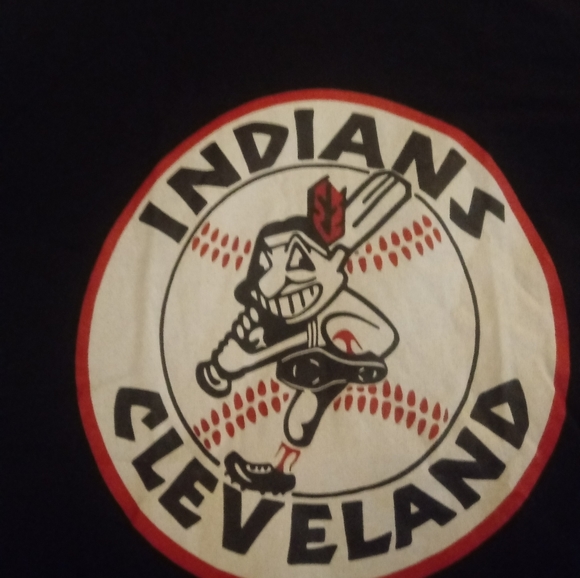 Cleveland Indians Baseball T-Shirt - Picture 2 of 2